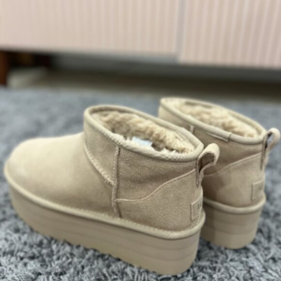 UGG slippers - Picture 5 of 7